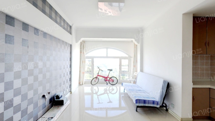 開世嘉年三期二手房实景图