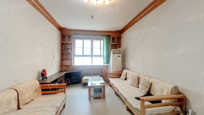 诚朴路135号二手房实景图