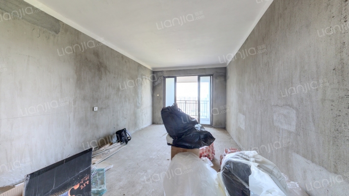 海亮V+社区二手房实景图