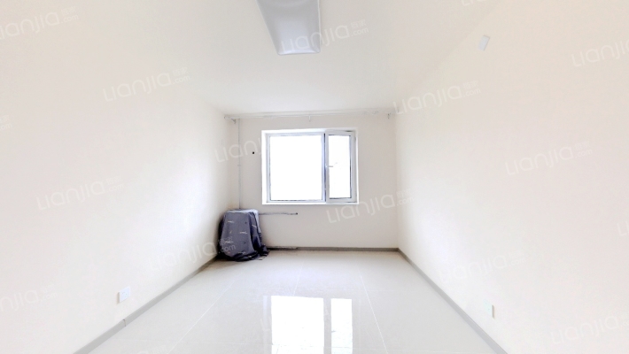 富诚东里二手房实景图