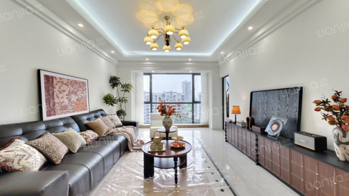 云满庭C区二手房实景图