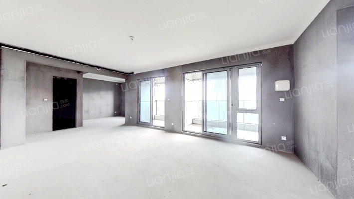 畔月湾二手房实景图