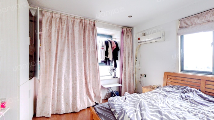 万鸿丽舍二手房实景图