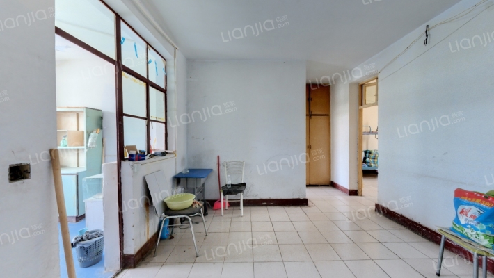 建设银行住宅楼二手房实景图