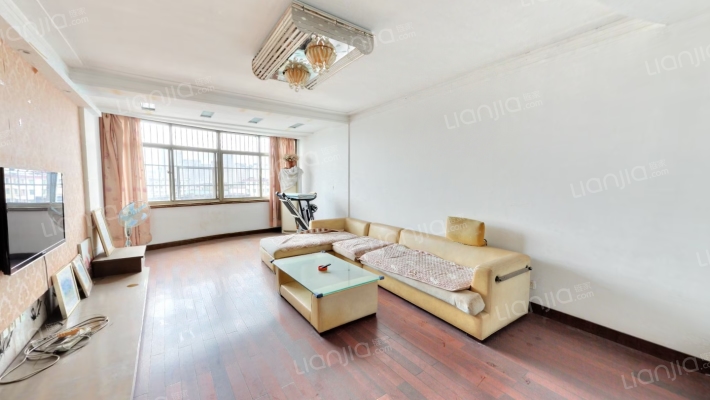 金凤花园二手房实景图