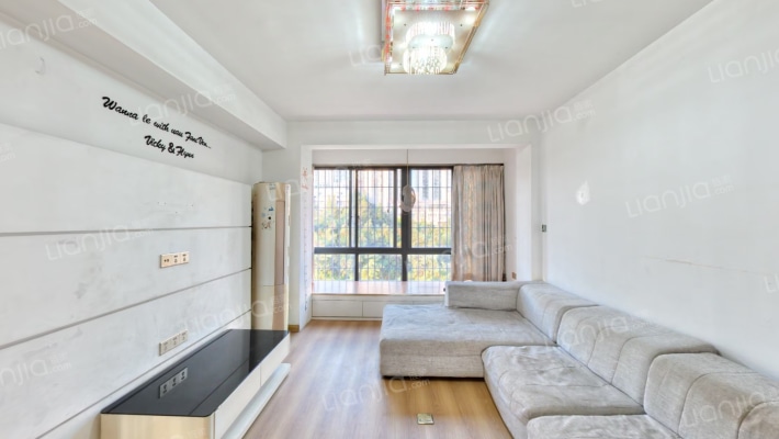 鑫梦圆二手房实景图