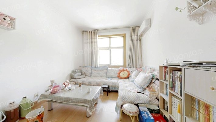 三孔桥街16号二手房实景图