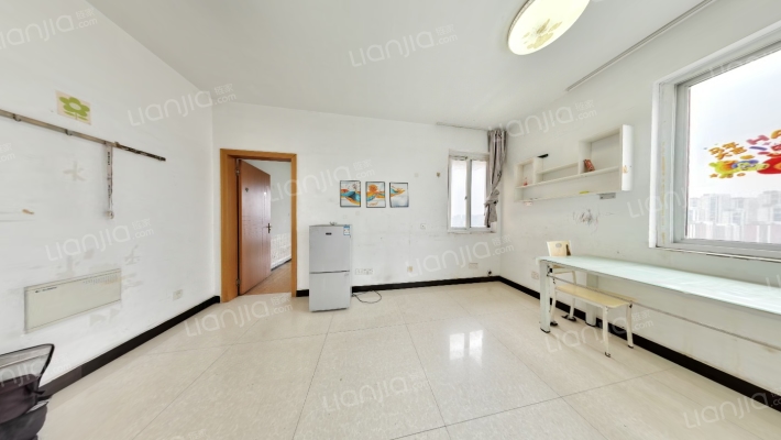 西塘花苑二手房实景图