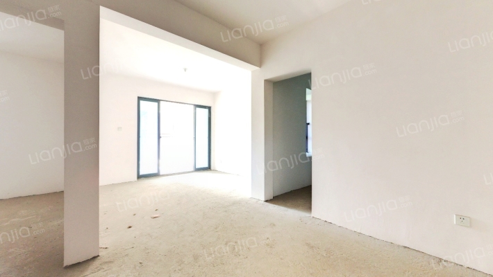 花雨树阳光小镇二手房实景图