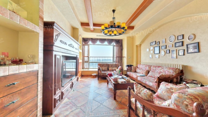 华府金沙二手房实景图