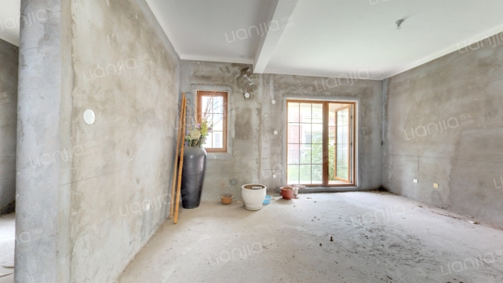 洞林湖新田城别墅区D区二手房实景图