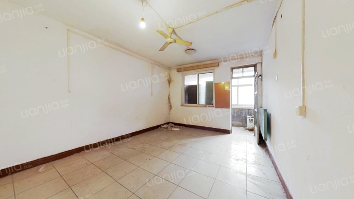 民生大街24号二手房实景图