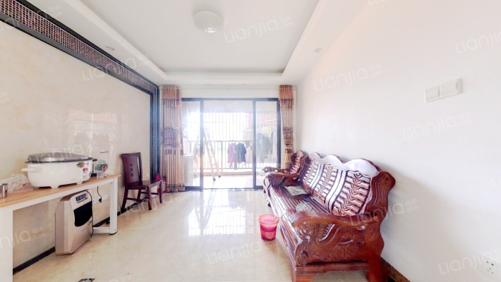 锦地繁花二手房实景图