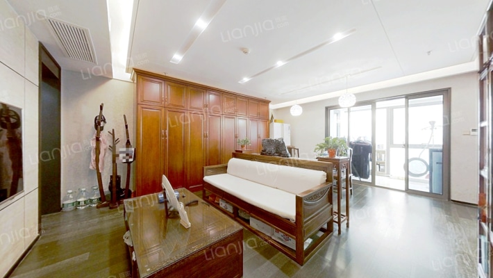 苏宁广场二手房实景图