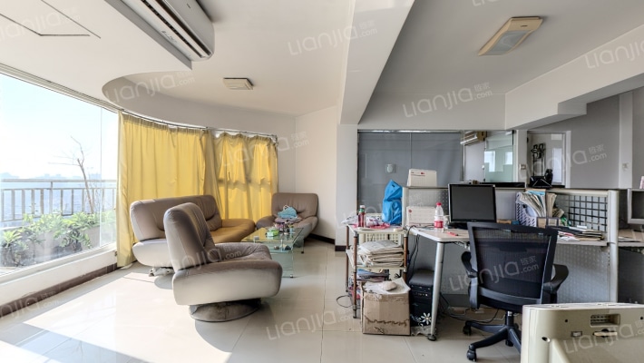 白金酒店公寓二手房实景图