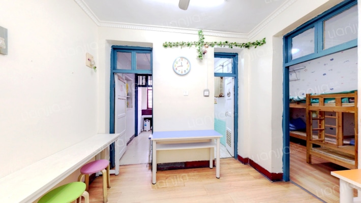 政四街8号二手房实景图