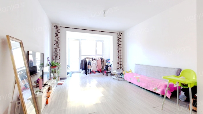 惠泽嘉苑二手房实景图