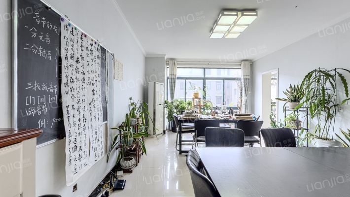 思达大河春天B区二手房实景图