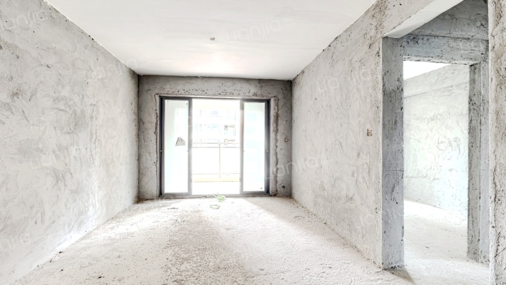 花伴里花园二手房实景图