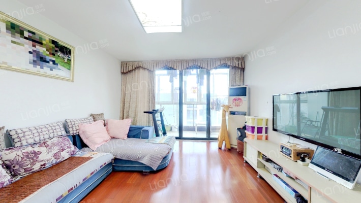 朗悦湾西区二手房实景图