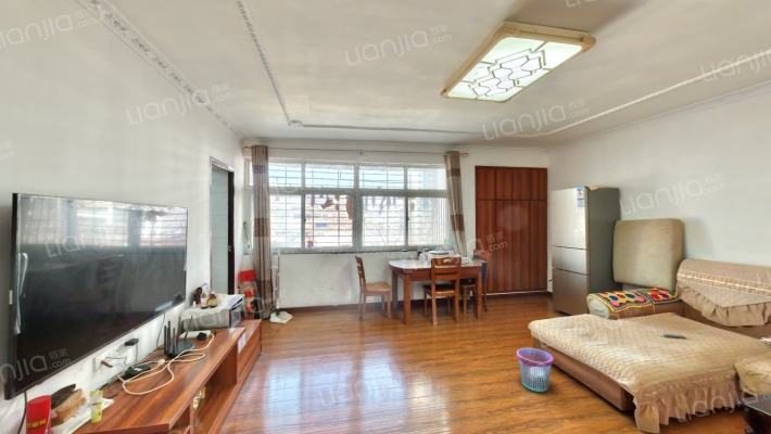 人民路保险家属院二手房实景图