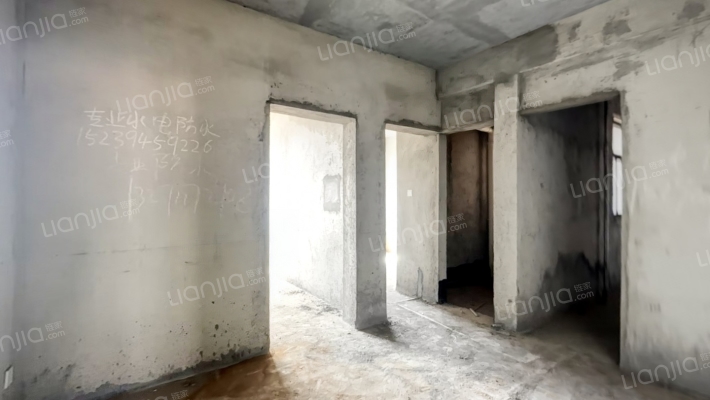 幸福花开福苑二手房实景图