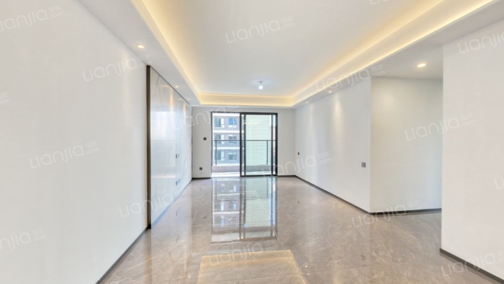 龙湖青云赋二手房实景图