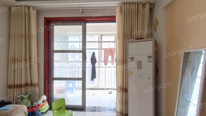 盛世华庭二手房实景图