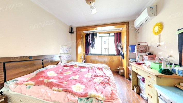 镇宁路465弄二手房实景图