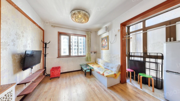 亿锋广场嘉苑二手房实景图