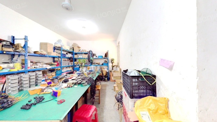 新海家园A区二手房实景图