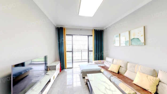 东润佳苑二手房实景图