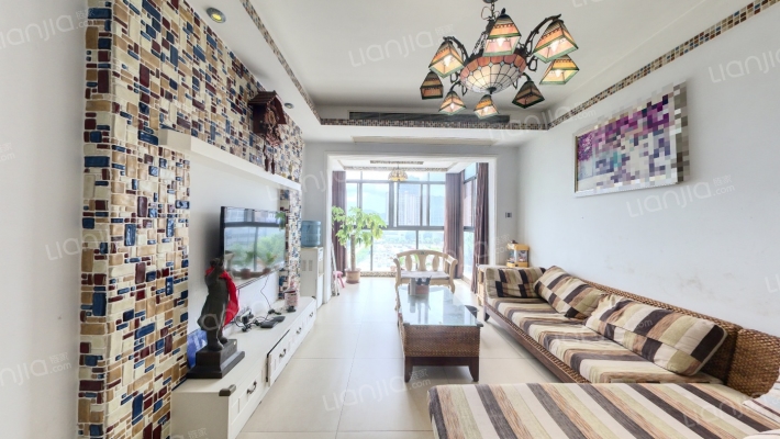 棕榈四季二手房实景图