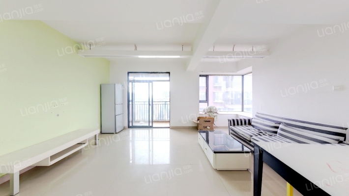 新亚洲体育城五环锋尚二手房实景图