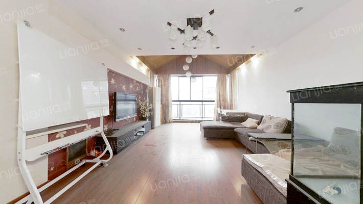 柒零社区二手房实景图