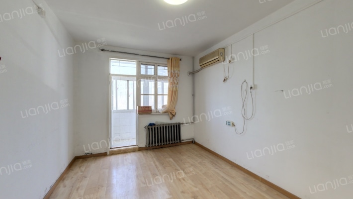 大山子北里二手房实景图