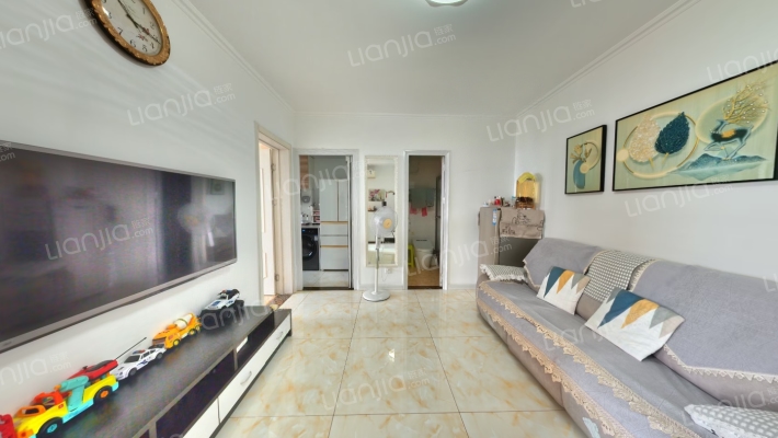 跃丽家园二手房实景图