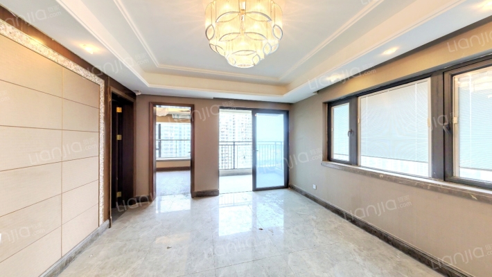 恒大金碧花园二手房实景图