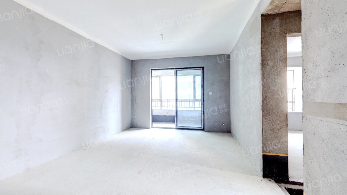 湖北交投·颐和华府二手房实景图