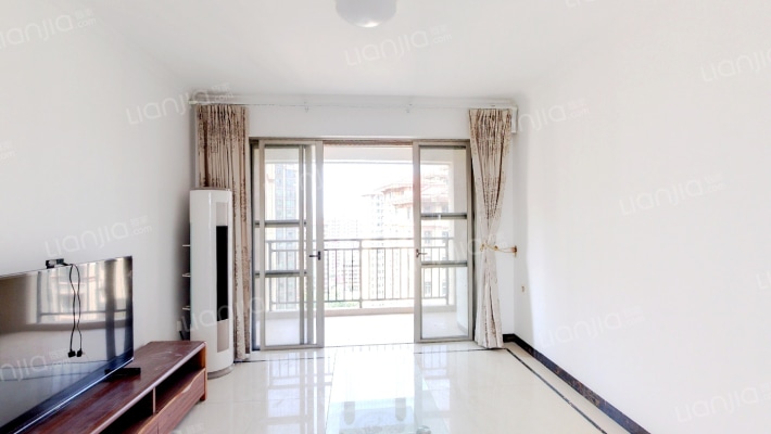 东逸湾松湖轩二手房实景图