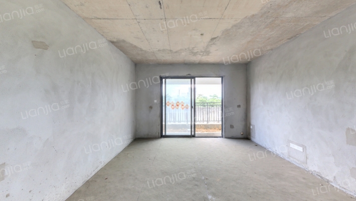 中南春风南岸二手房实景图