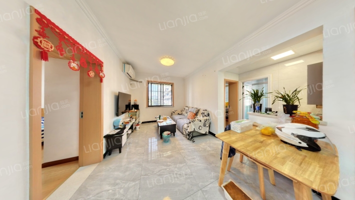 南江公寓二手房实景图