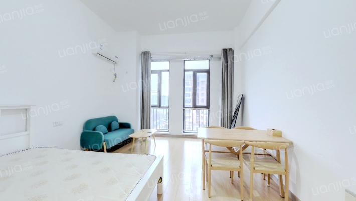 滴水湖馨苑创馨派二手房实景图