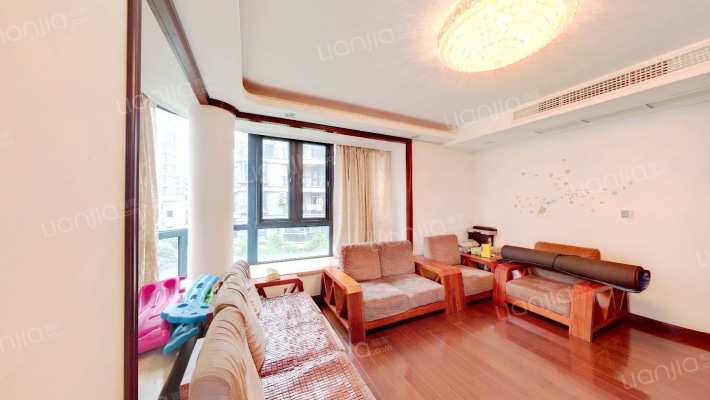 德雅花园二手房实景图