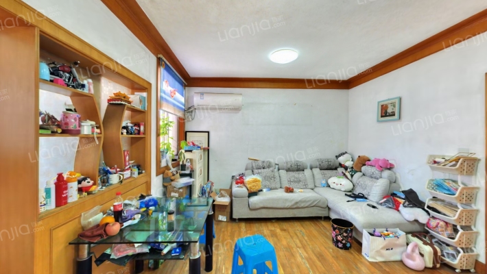 天宝新寓二手房实景图