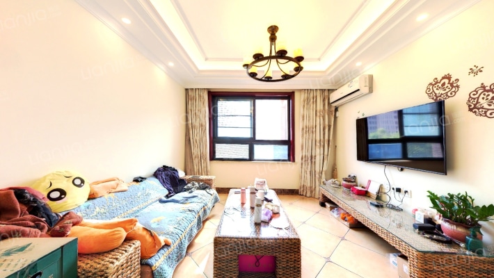 水岸年华二手房实景图