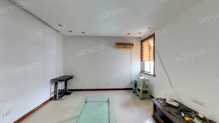 德里苑二手房实景图