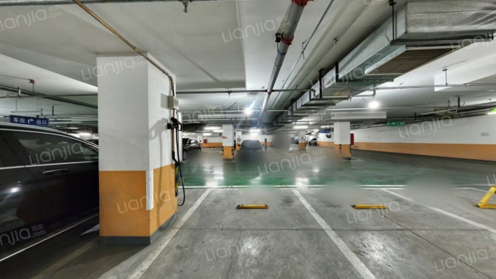 建邦华庭东区二手房实景图