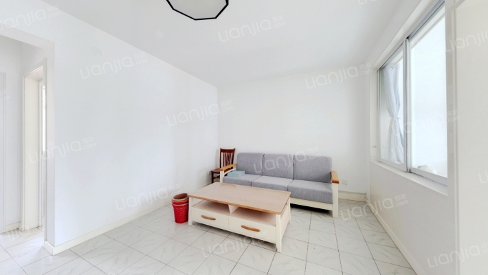 新华小区二手房实景图