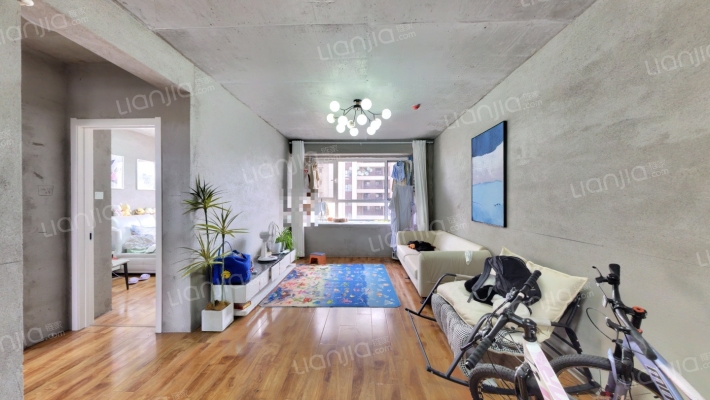 榮邦天悦二手房实景图